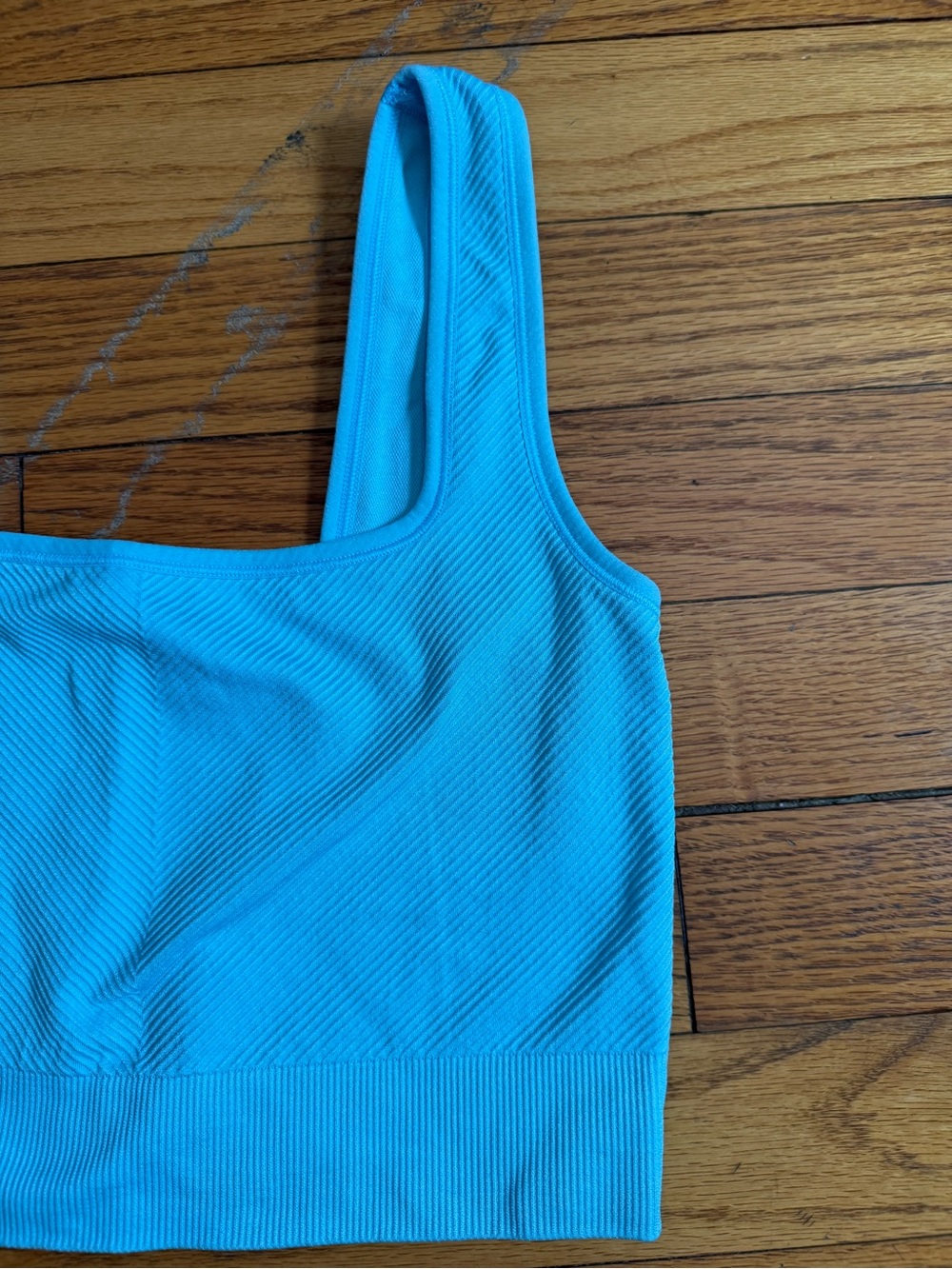 all in motion Aqua Blue and Hot Pink Seamless Crop Tank Top Duo - Picture 4 of 6